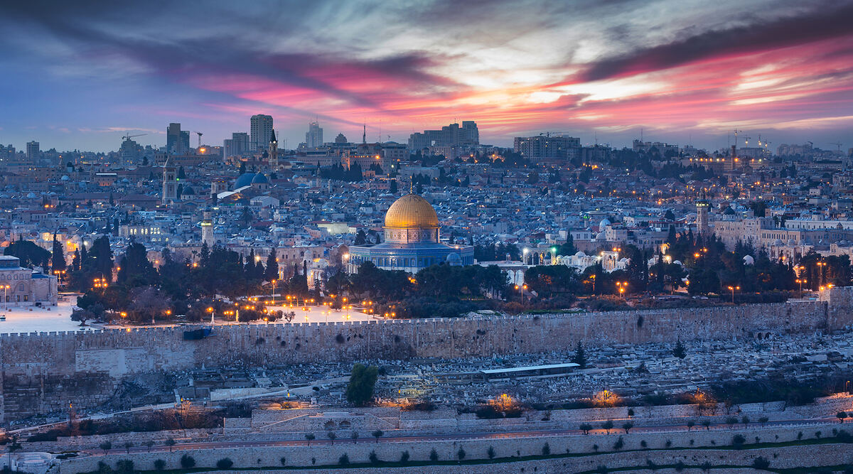 Jerusalem&rsquo;s Old City at dusk, from the Blessors of Israel website